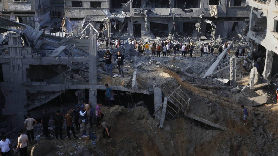 Gazze'deki katliamın 28. gününden acı kareler... Taş üstünde taş kalmadı 6